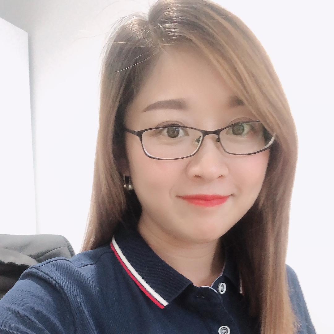 凤台星众 卖车小姐姐