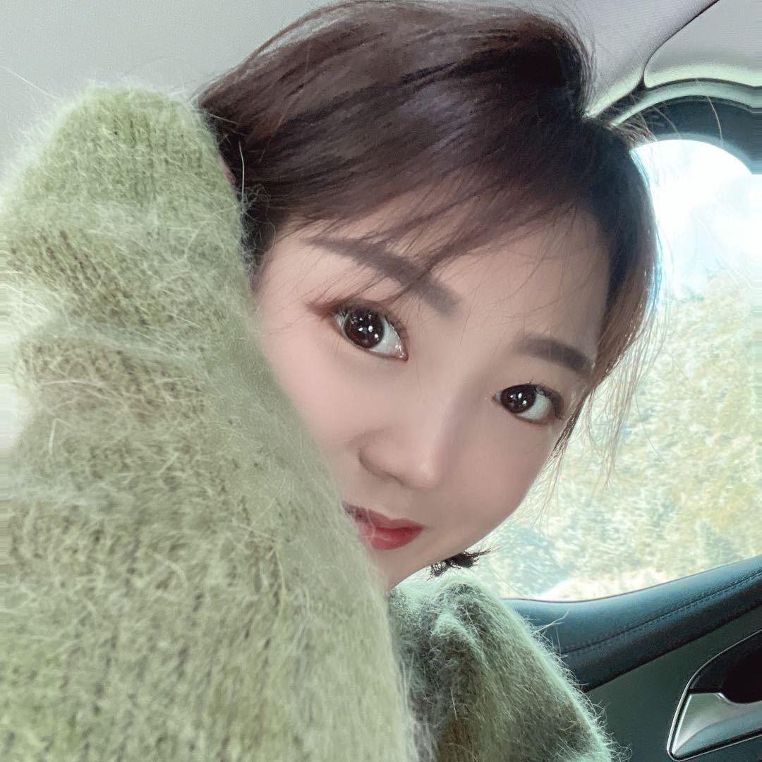 是黄莉呀😇