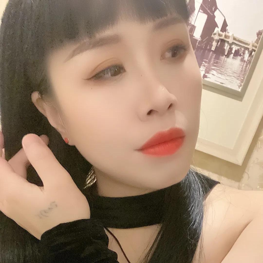 成晨