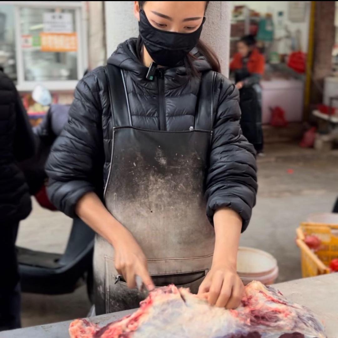 卖牛肉的小欢