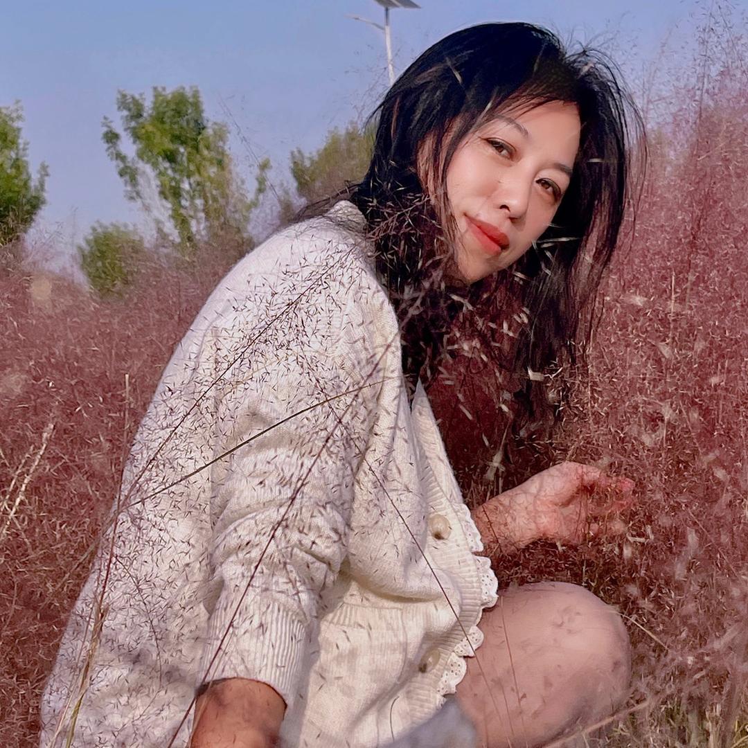@小妮