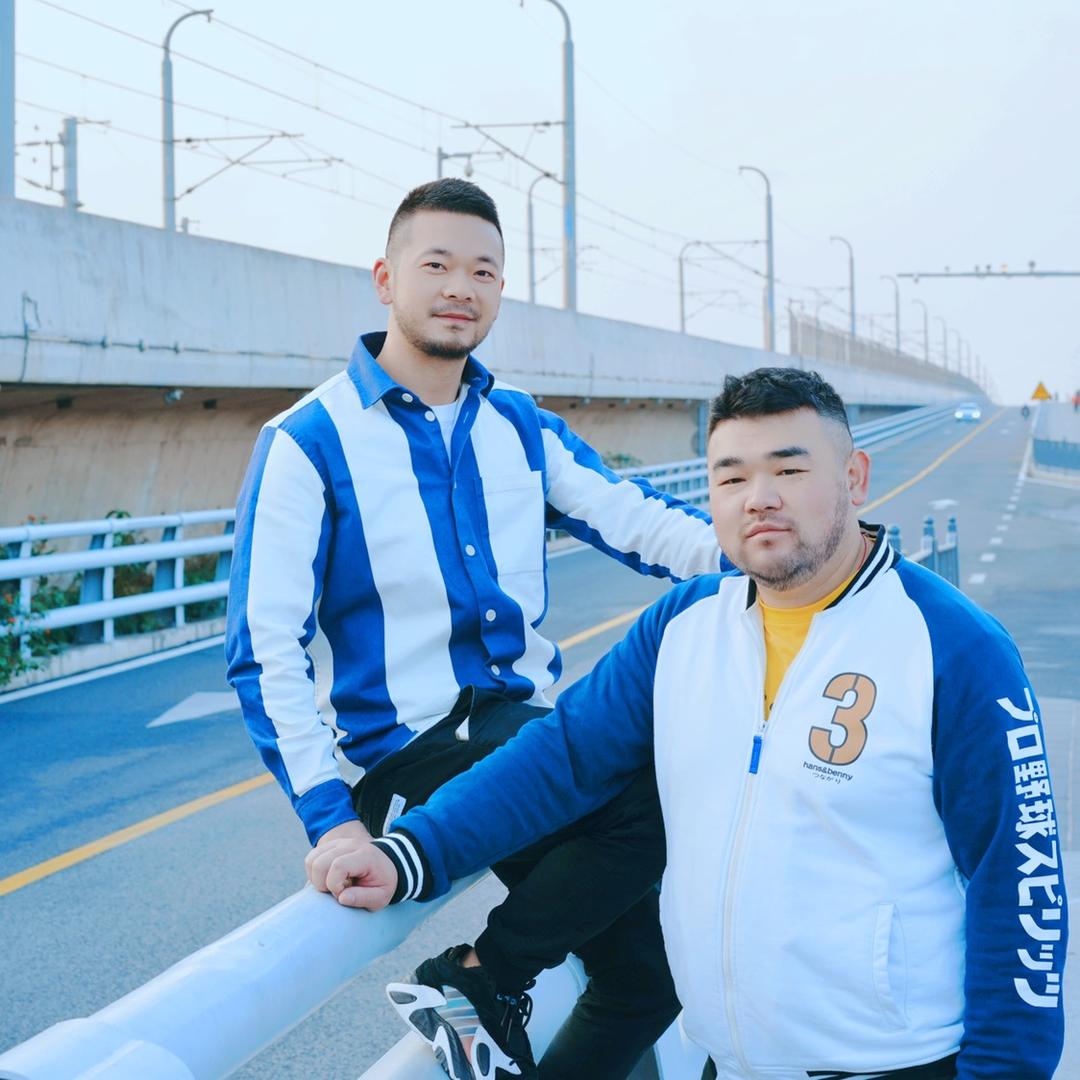 美熊和小威的合理日常