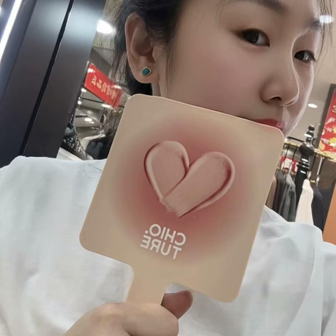 Love姐是你惹不起得小树叉🉐👀