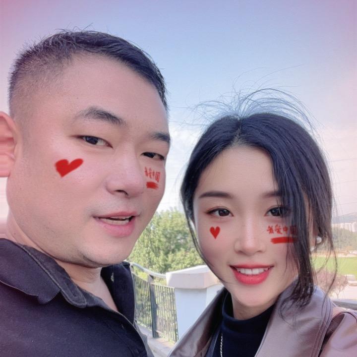 单亲妈妈陪二婚对象重生记