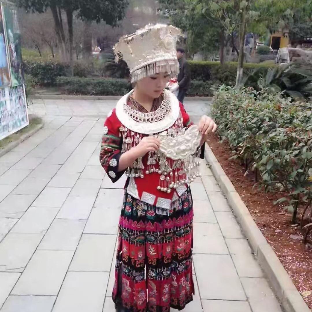 山卡卡的阿妹。