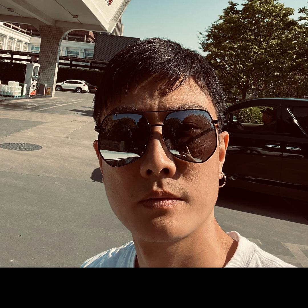 MR.Chen