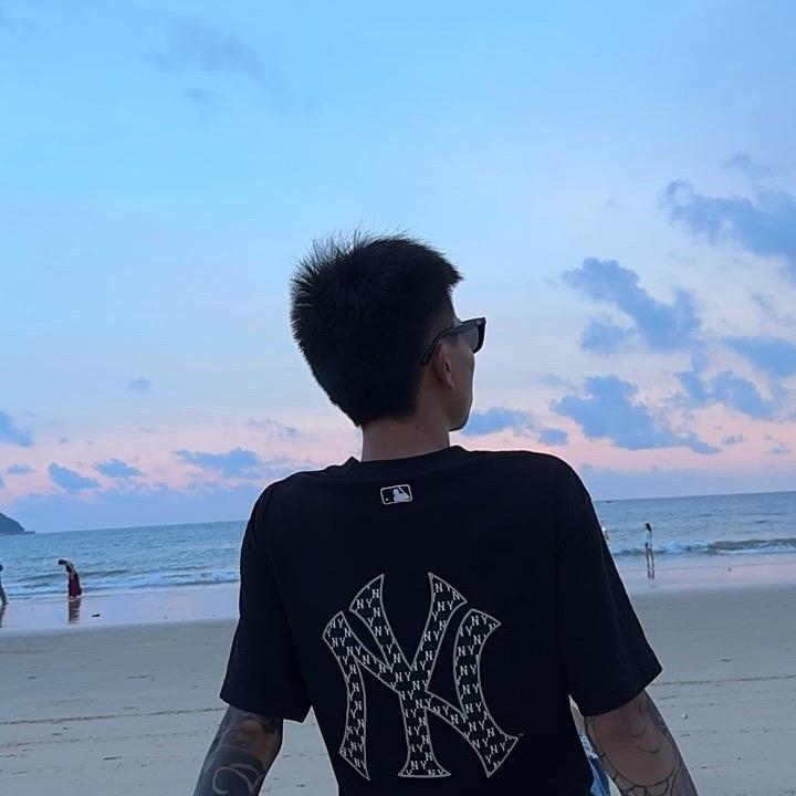 正经人⚜️