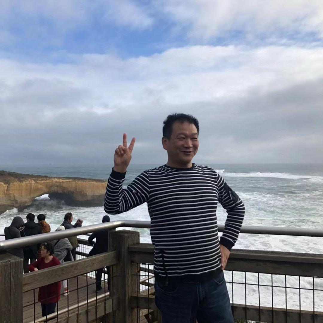 武汉鹏程科技卢世木