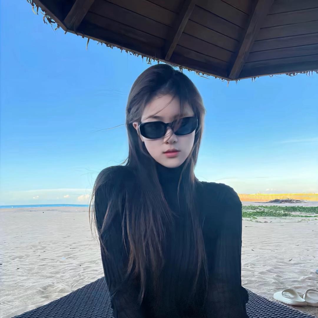 临西美恋化妆师•月月