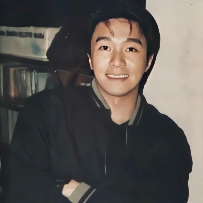 滿眼皆曼曼