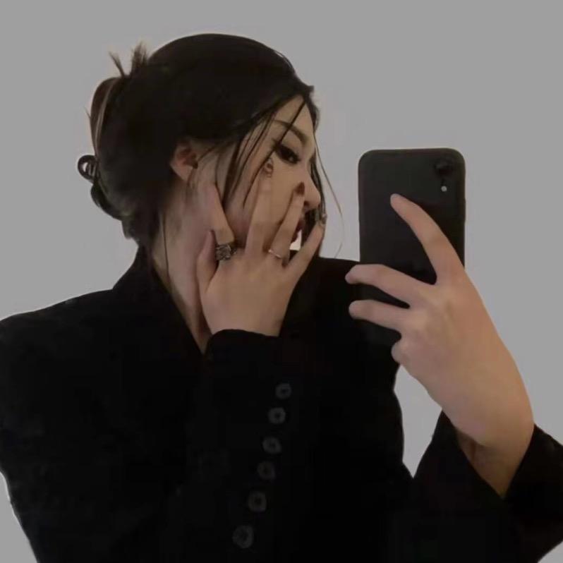 是个小胖子👻
