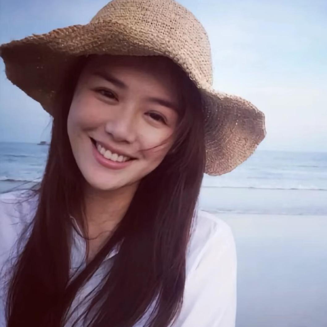 糕冷小美