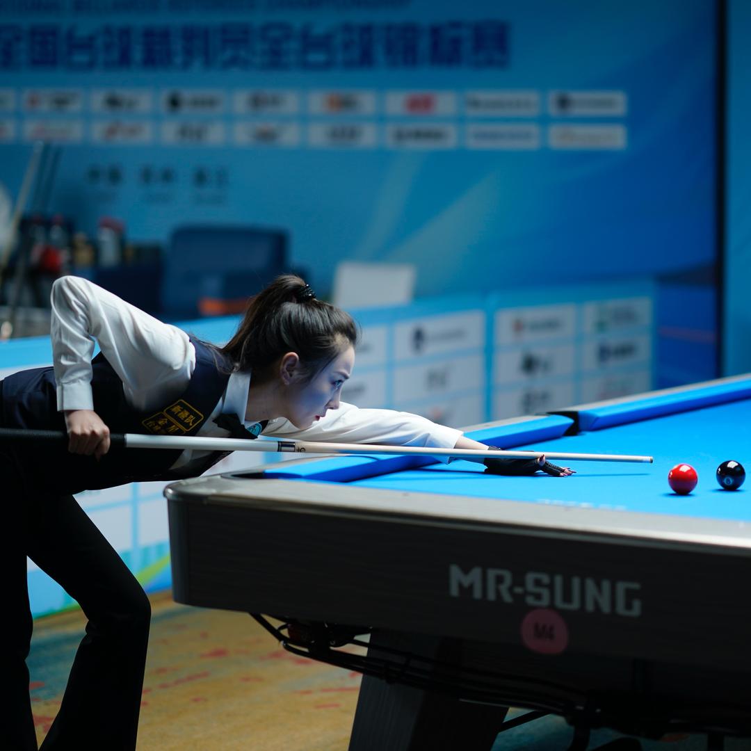 圆圆🎱看台球