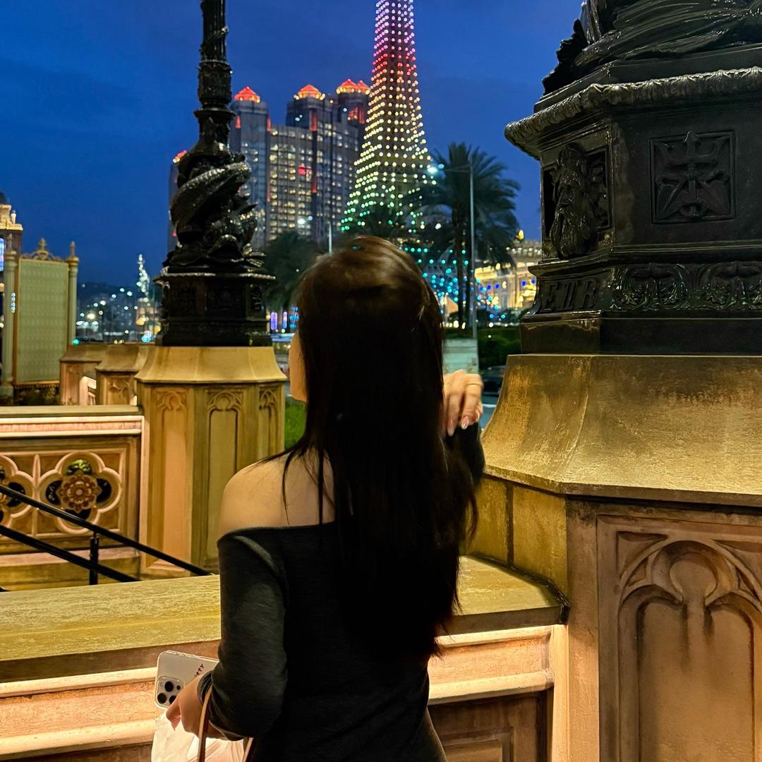 zhoUo