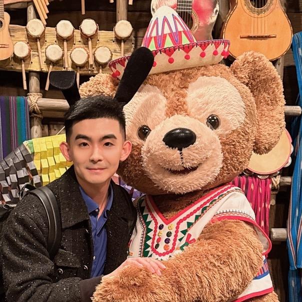 迪士尼在逃一男的