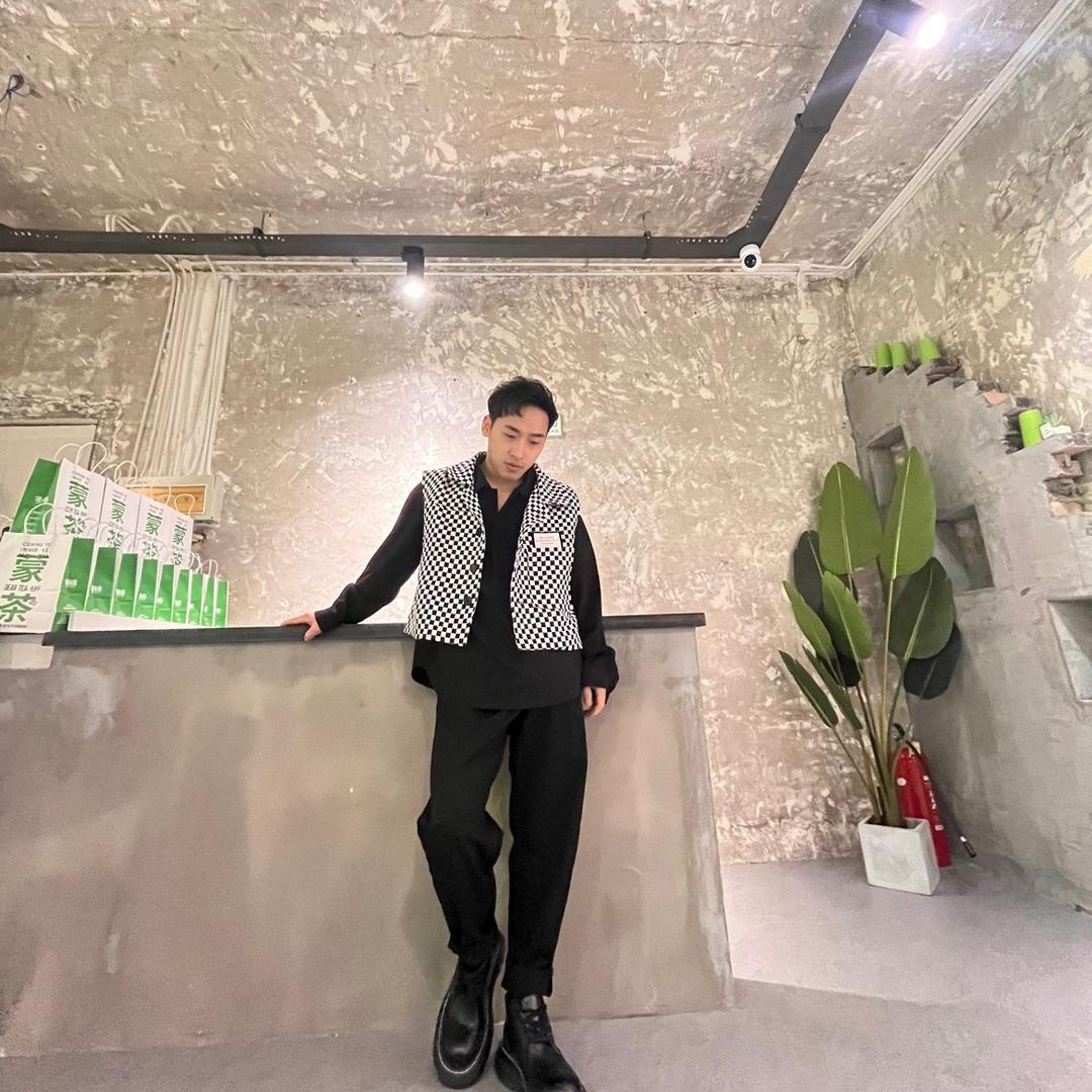 通辽造型师大鹏