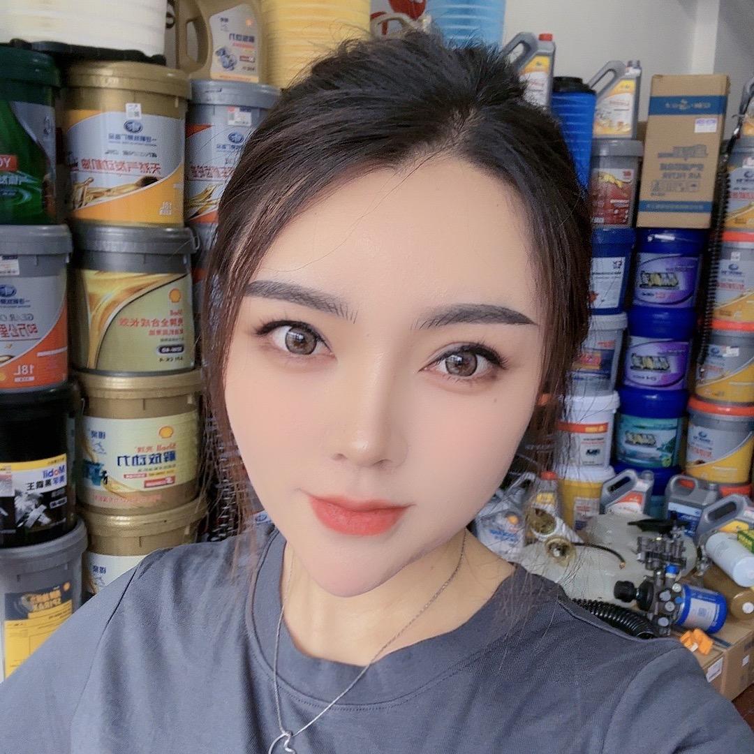 鑫佳盈解放原厂备品汽配中心