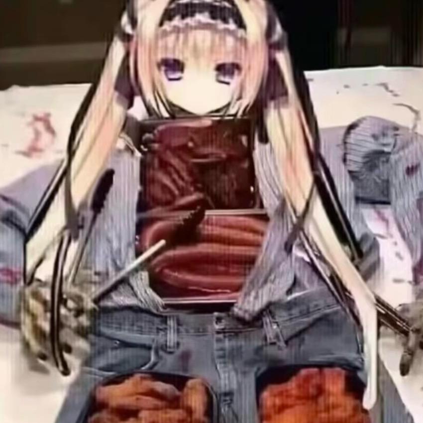 7477