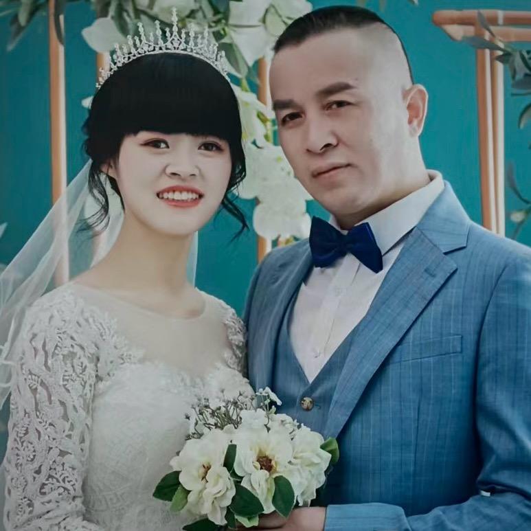 枪哥的小媳妇