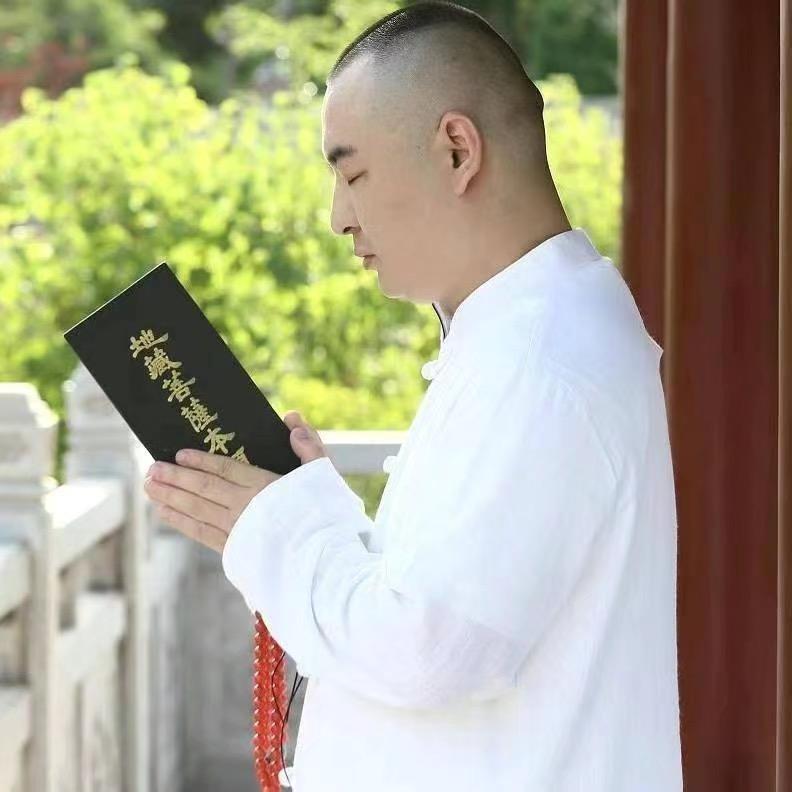 妙言老师 (行脚九华中...)