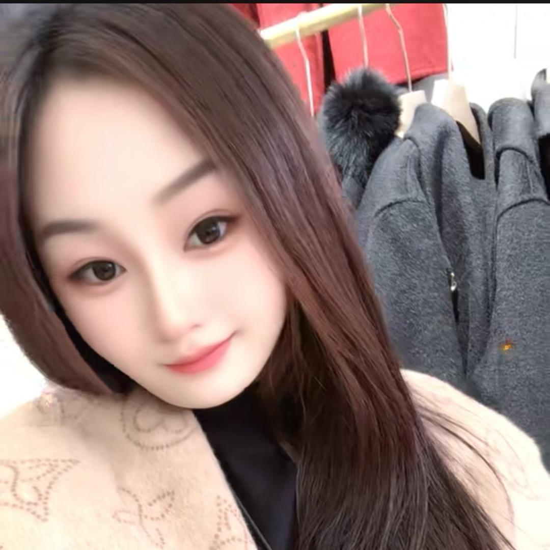 酒吧街衣伴女装