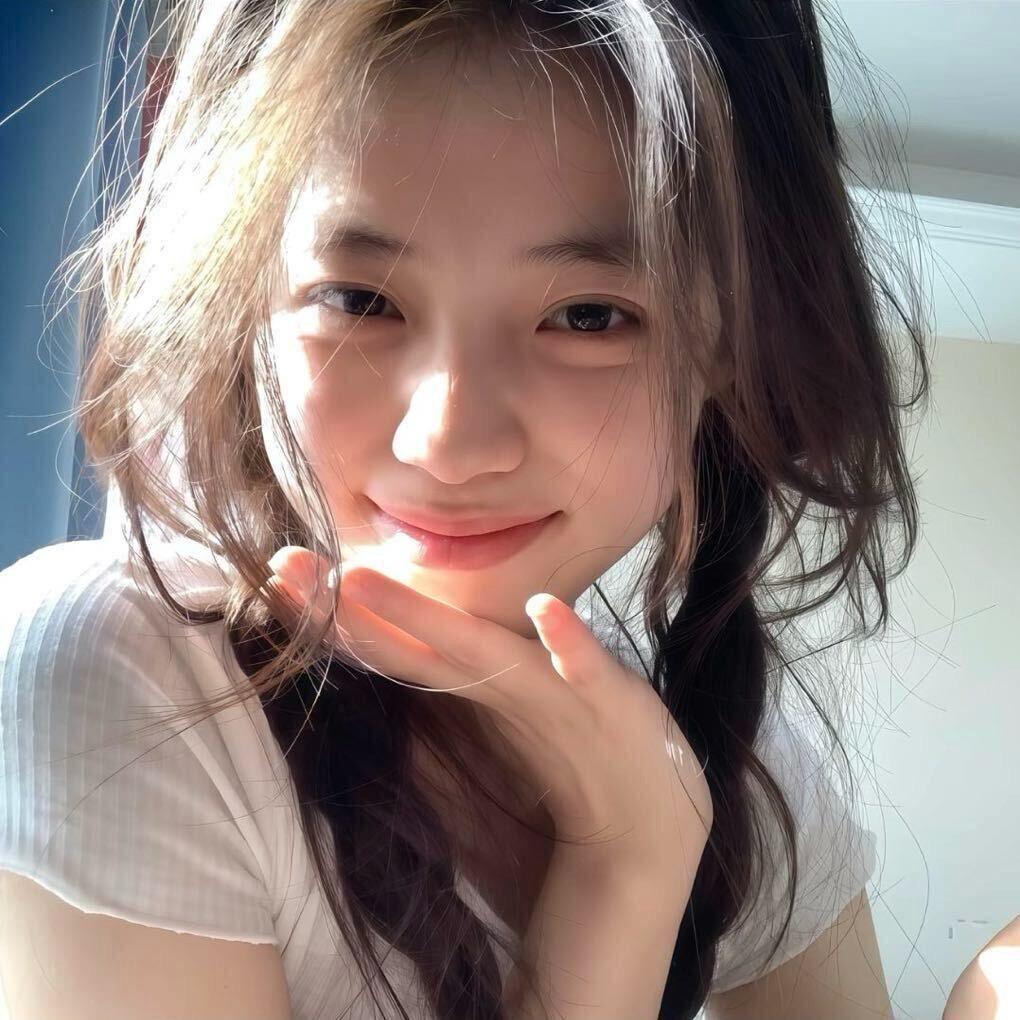 小晶软糖 𖠚ᐝ