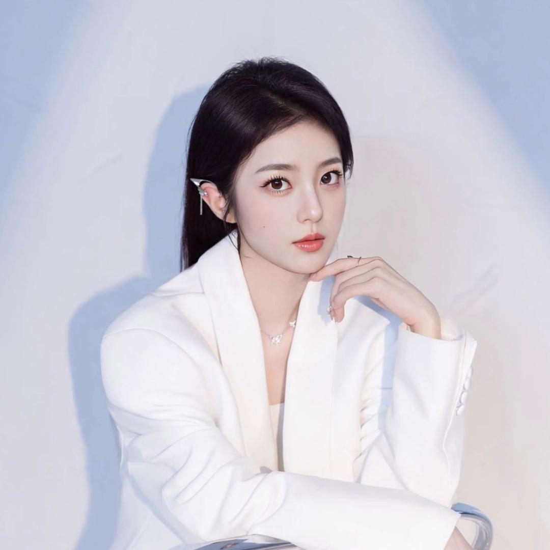 （赢赢）🎍🌴🔥🐎……