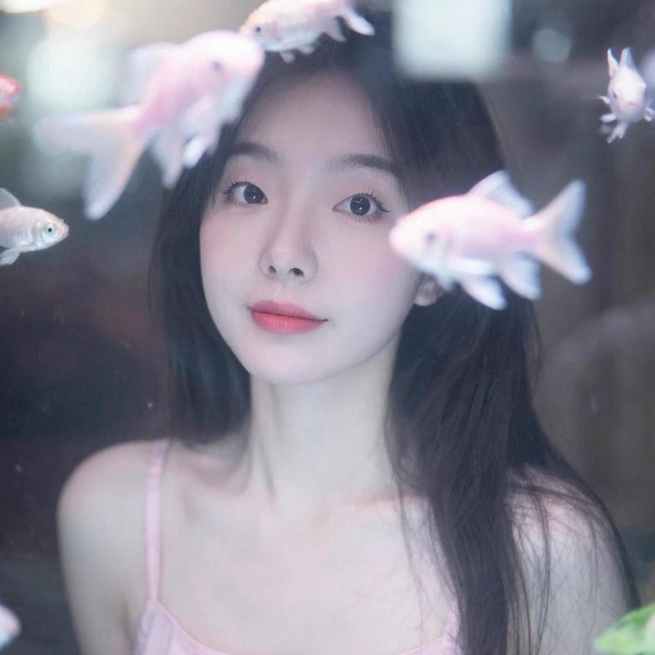 是文文吖~