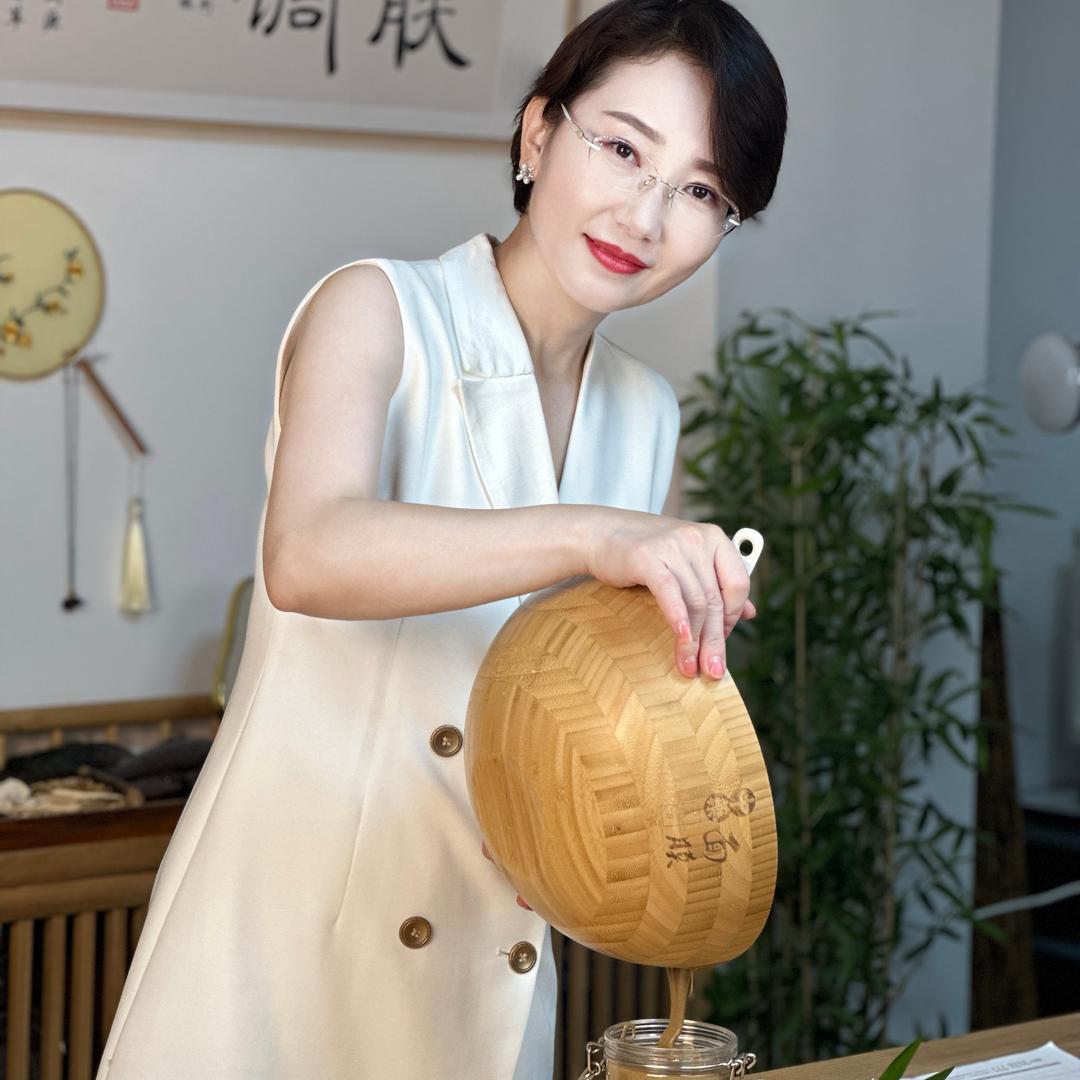 青阳草木坊韩伊美容