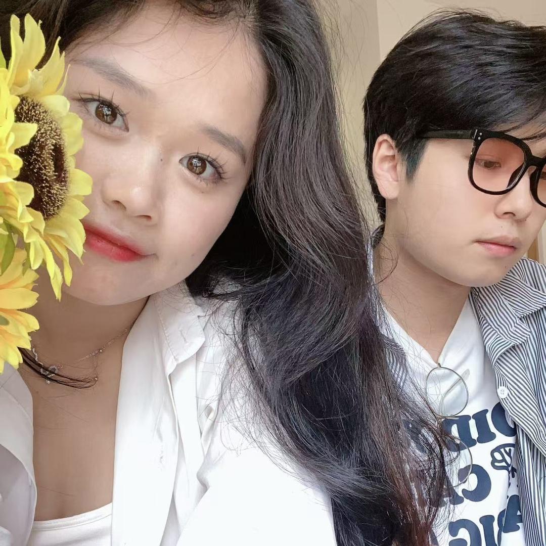 机灵猴and憨憨熊