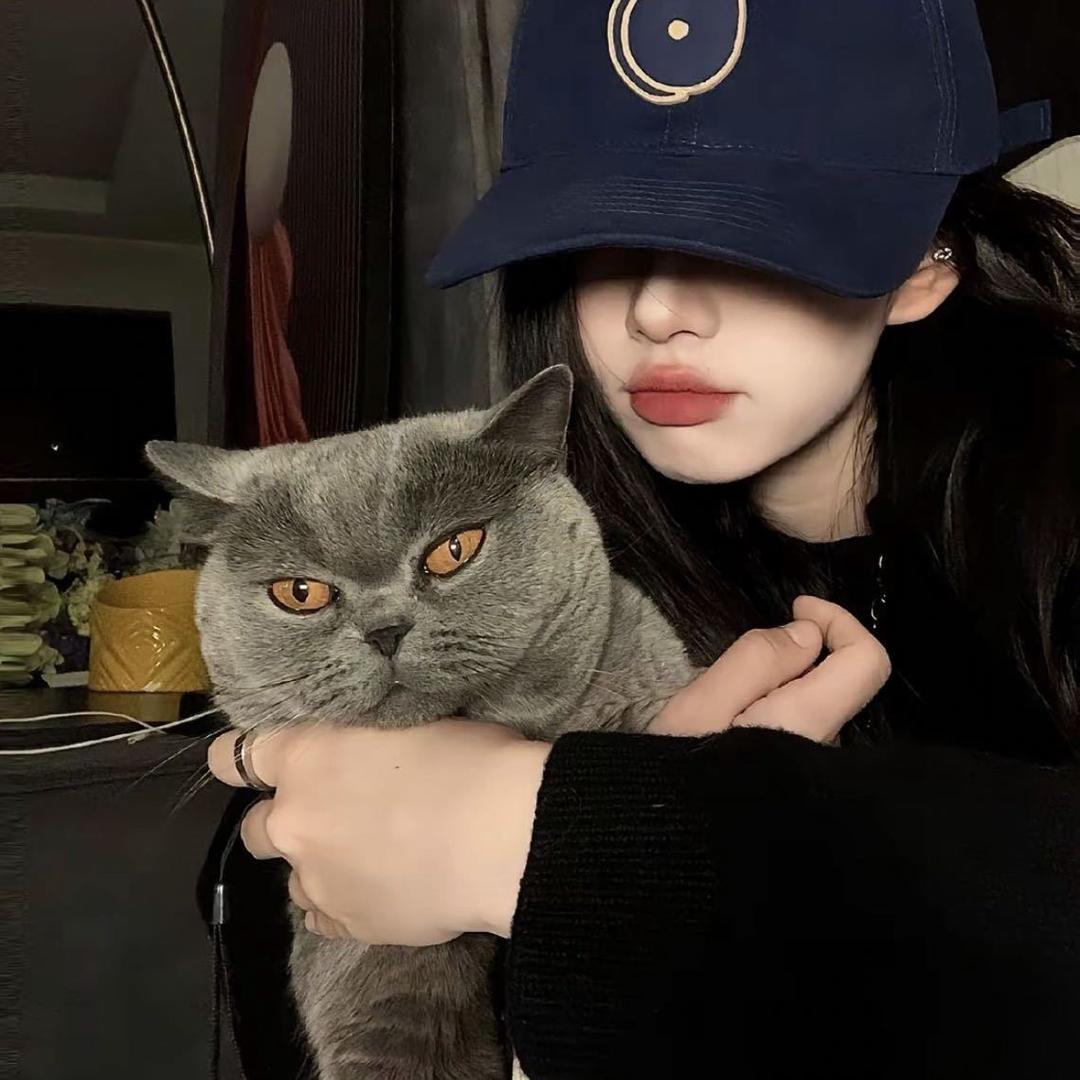 Selena.
