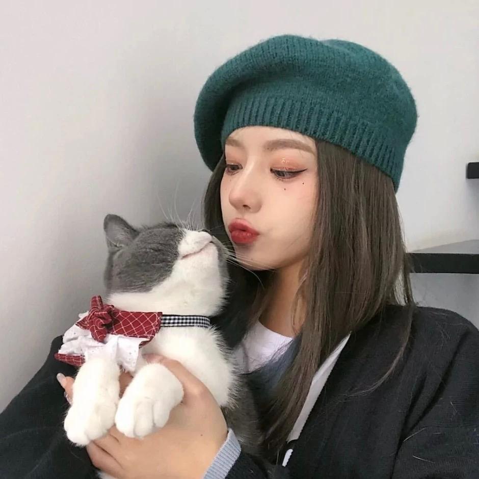 美女也会ᵉᵐᵒ ✨