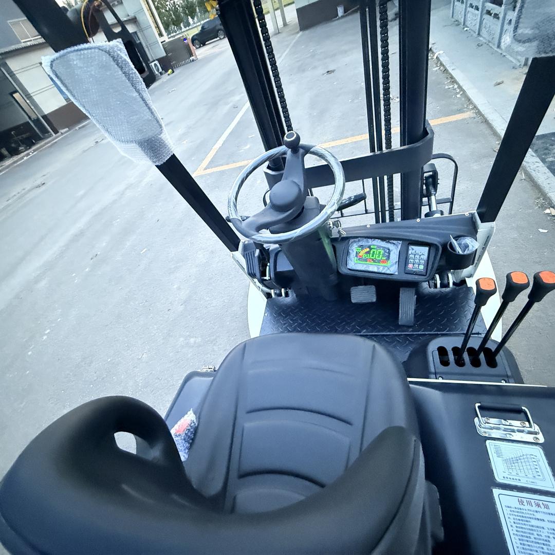 山东亿鸿环卫设备有限公司