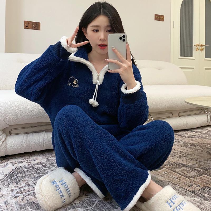 依美婷睡衣