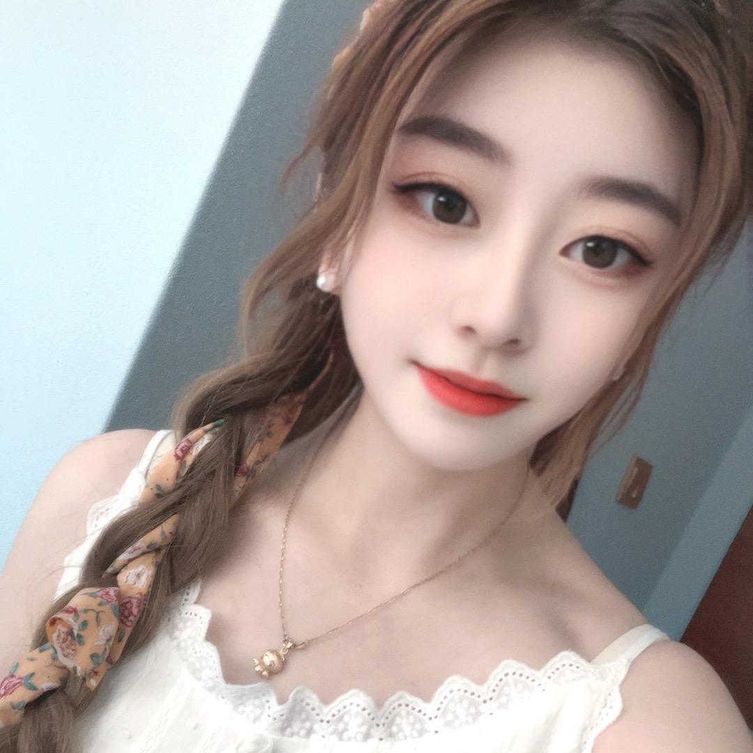 W •