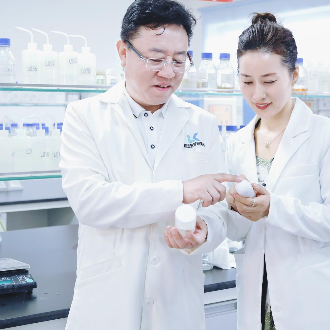 黛博蘭专业护肤指导刘老师