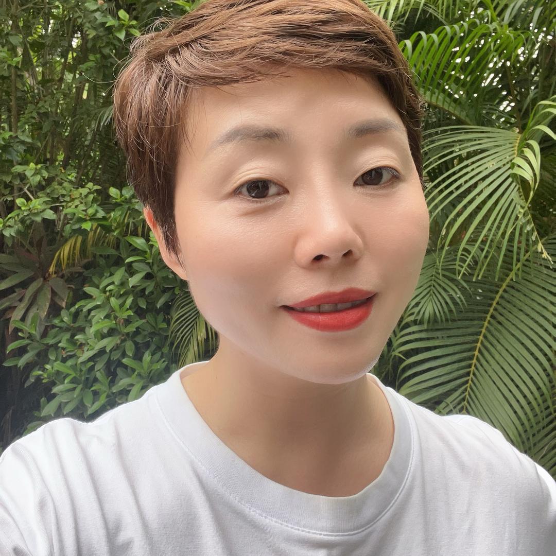 小秋旅居