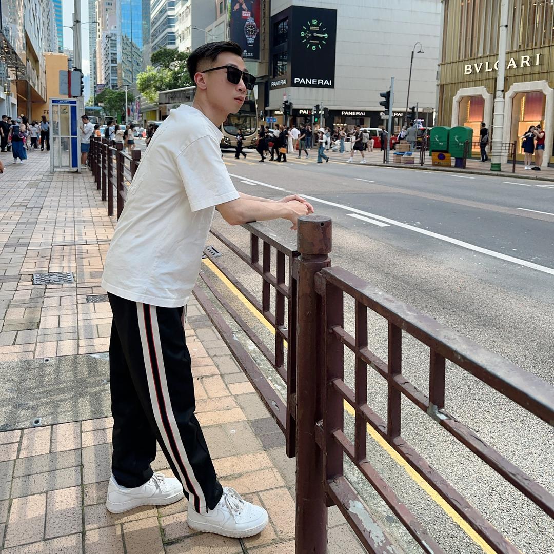 小蜜蜂.🐝