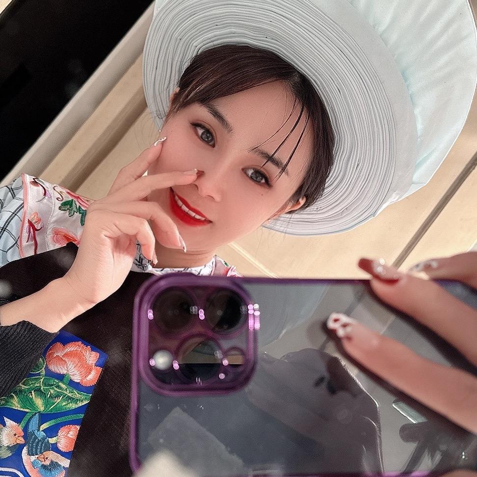 💋、