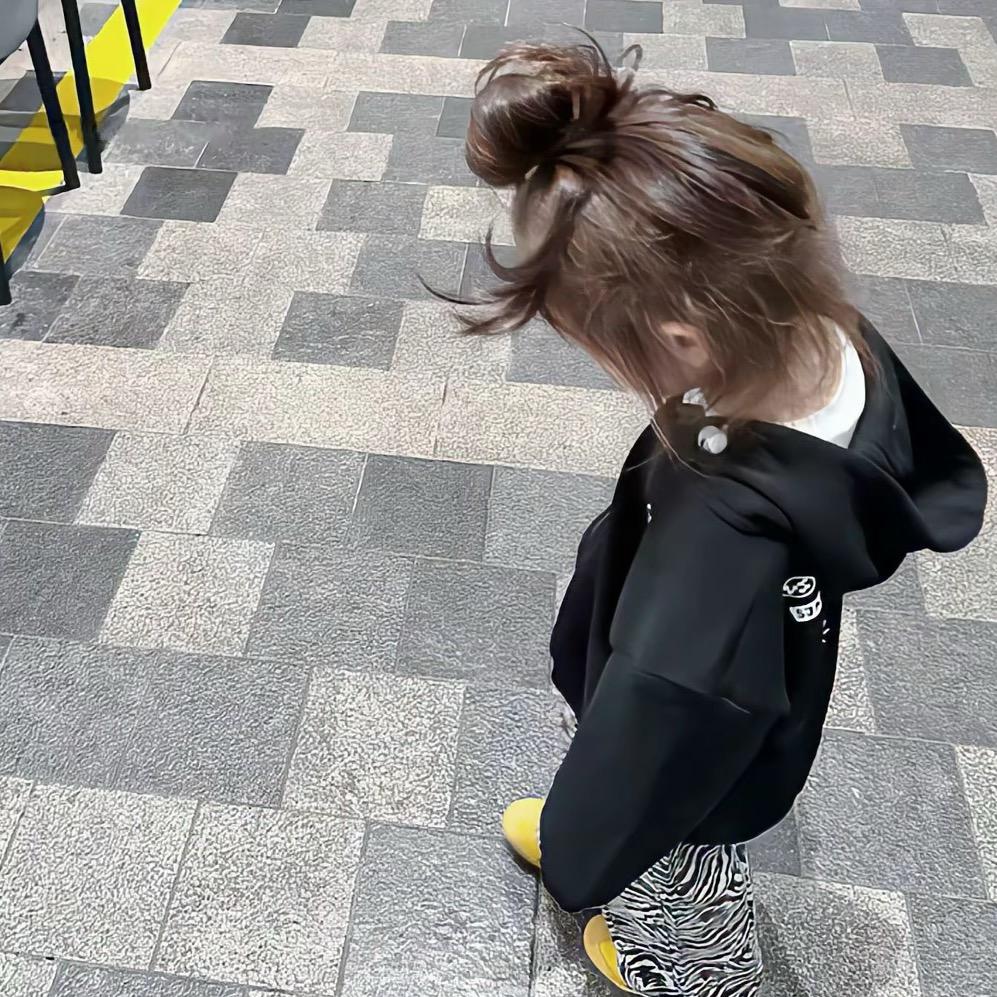 hhh^ y