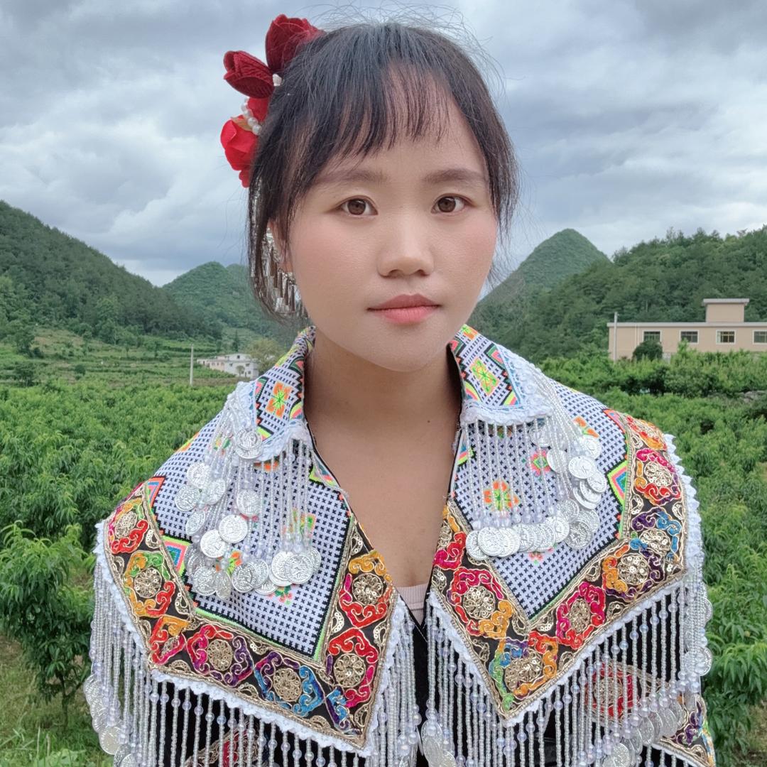 山歌杨青青（努力前行）