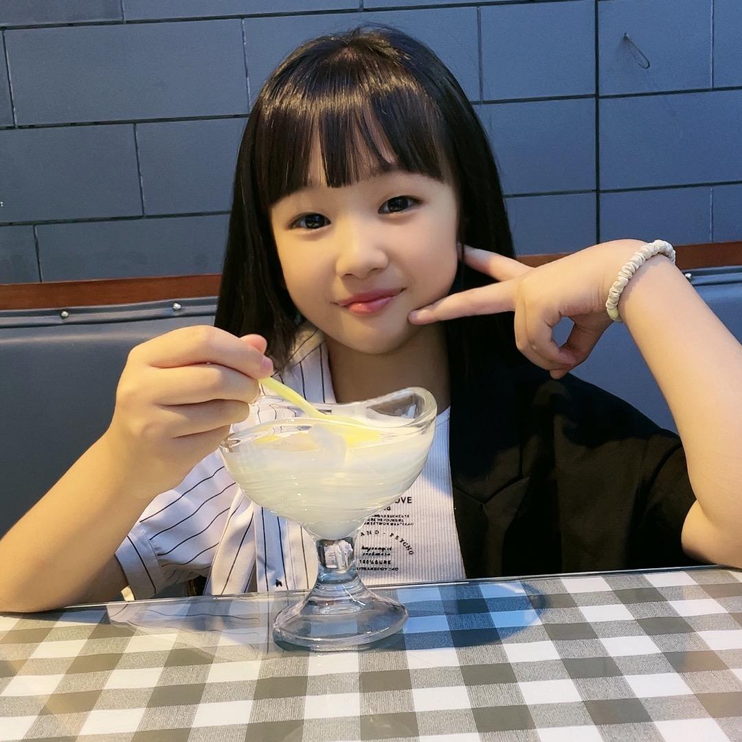 小姝仪爱跳舞