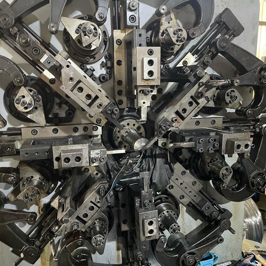 专业密封罐不锈钢卡扣