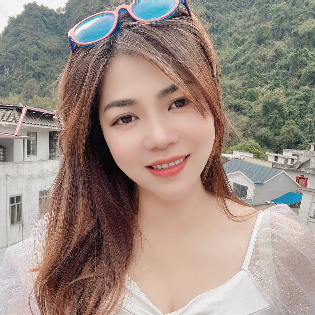 壮家花妹子