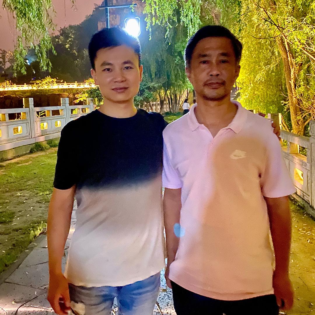 明明飞
