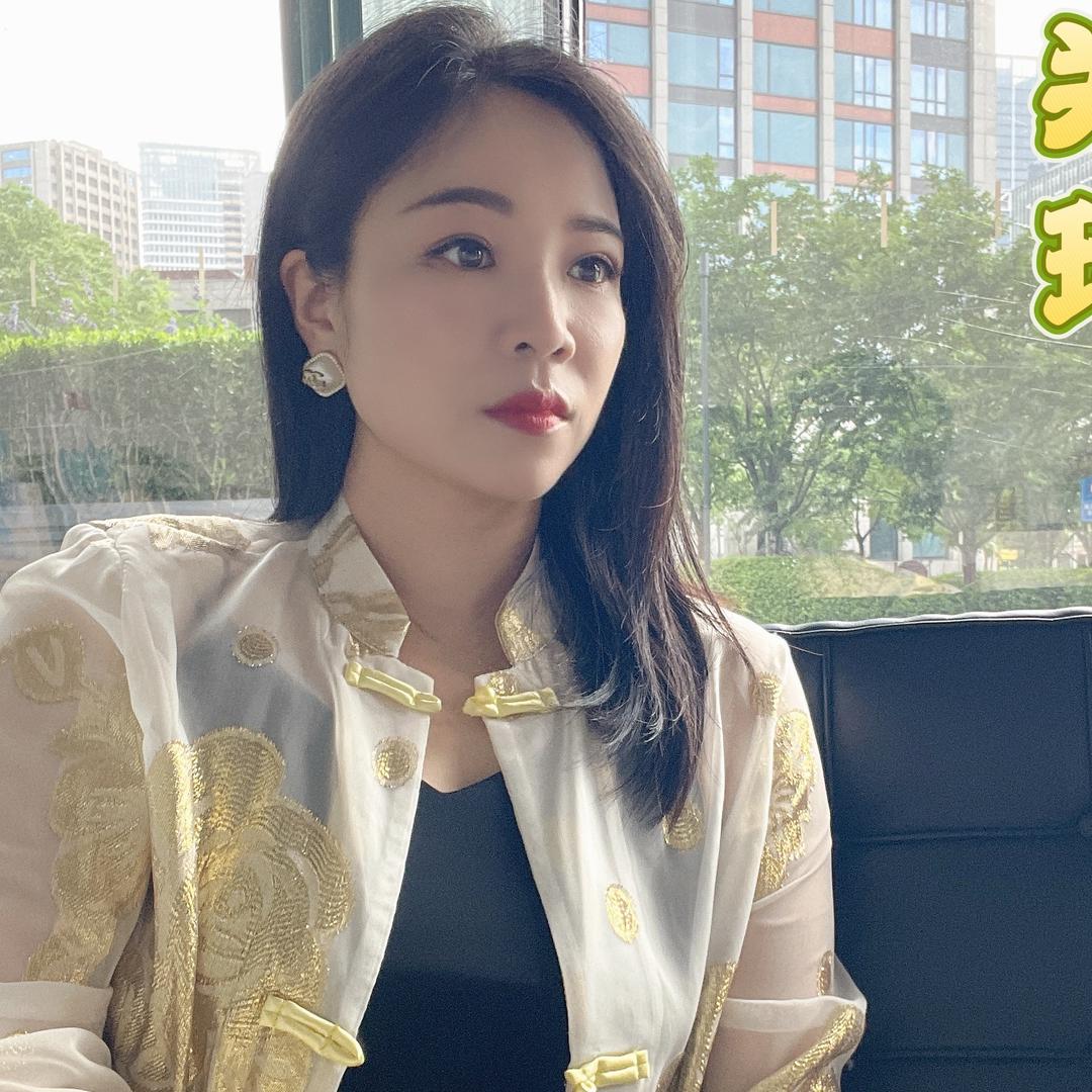 余杭玻妃| 白白肌玲姐