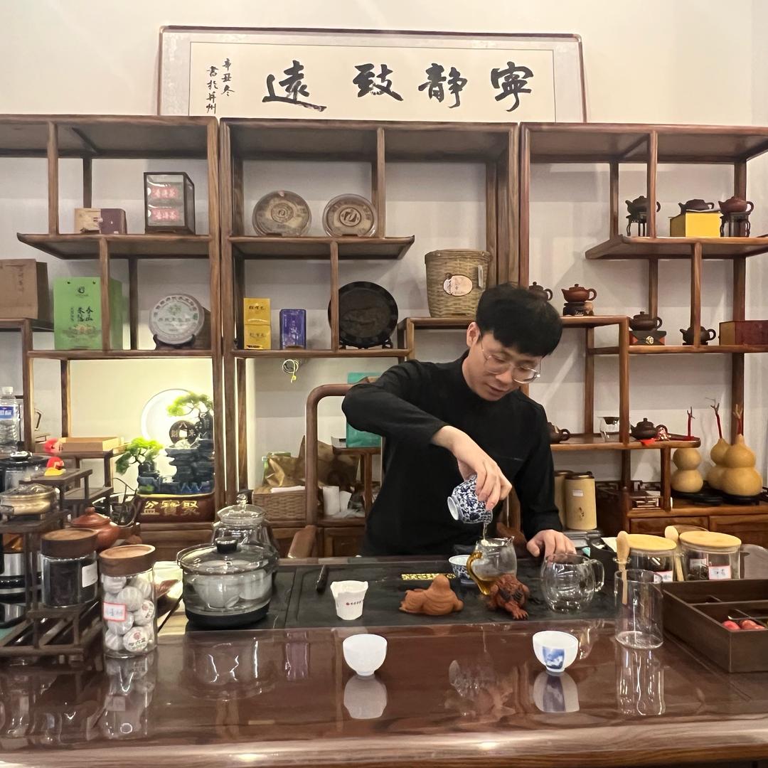 陆柒