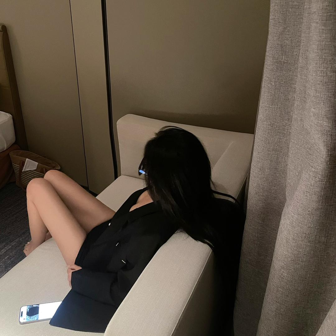 孑然一身