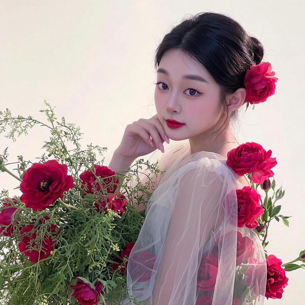 王嘉尔老婆（重装小白）