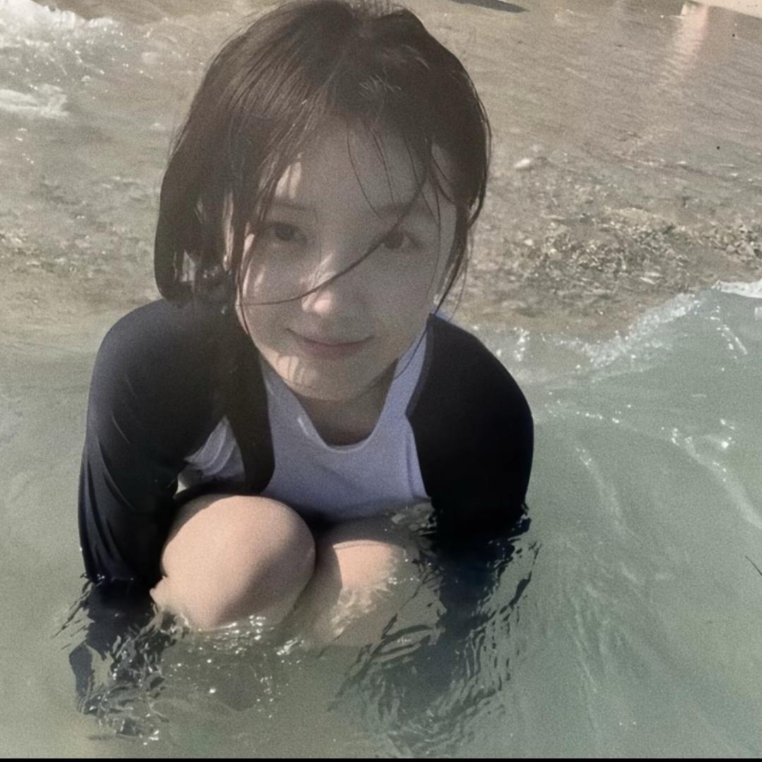 蔡小葵.